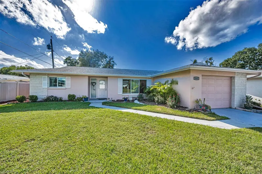 2087 Hillwood Drive, Clearwater, FL 33763 - Image #2