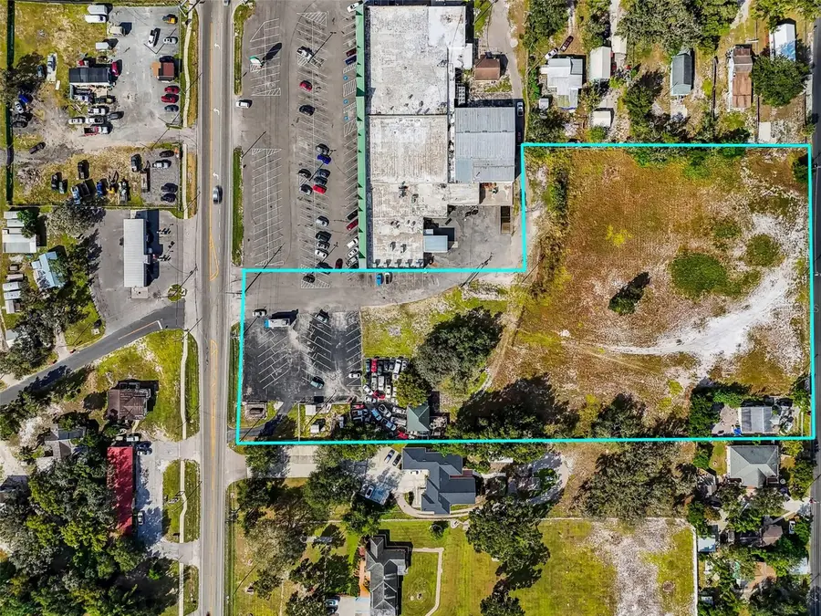 3309 Gloria Avenue, Plant City, FL 33563 - Image #2