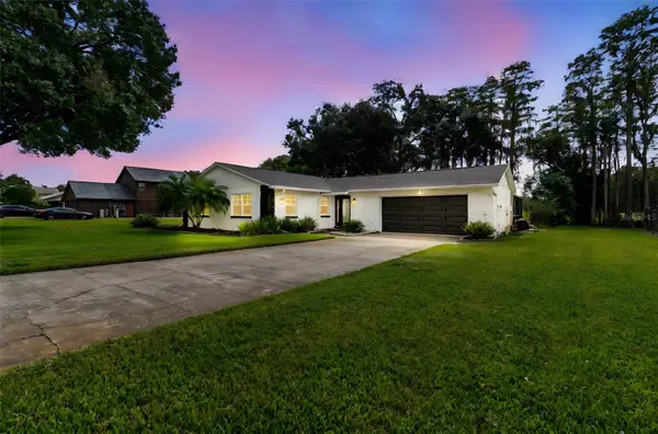 210 Lake Hobbs Road, LUTZ, FL 33548