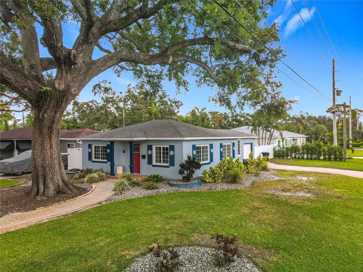 3201 Melton Street N, Saint Petersburg, FL 33703 - Image #1