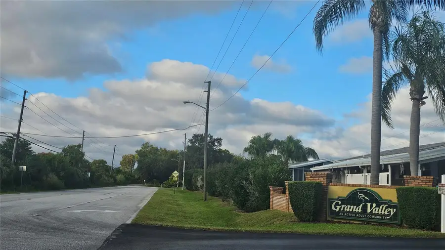 8210 Bull Run Dr, New Port Richey, FL 34653 - Image #2