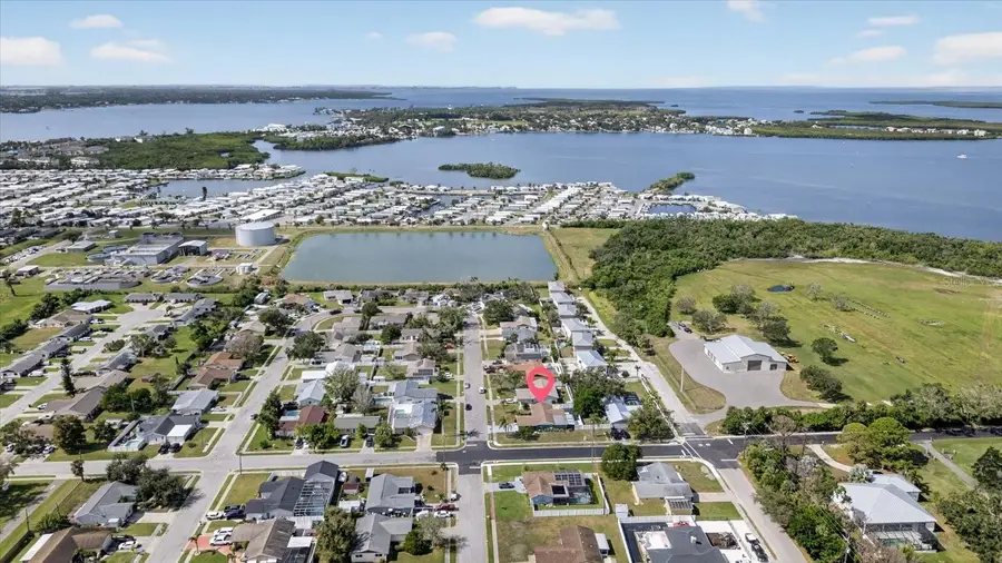 2402 16th Street W, Palmetto, FL 34221 - Image #3