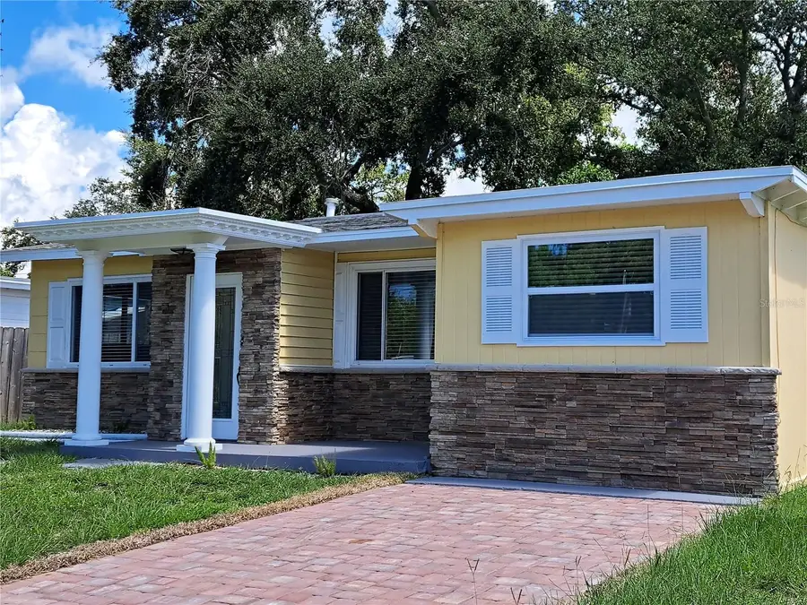 844 67th Street S, South Pasadena, FL 33707 - Image #3