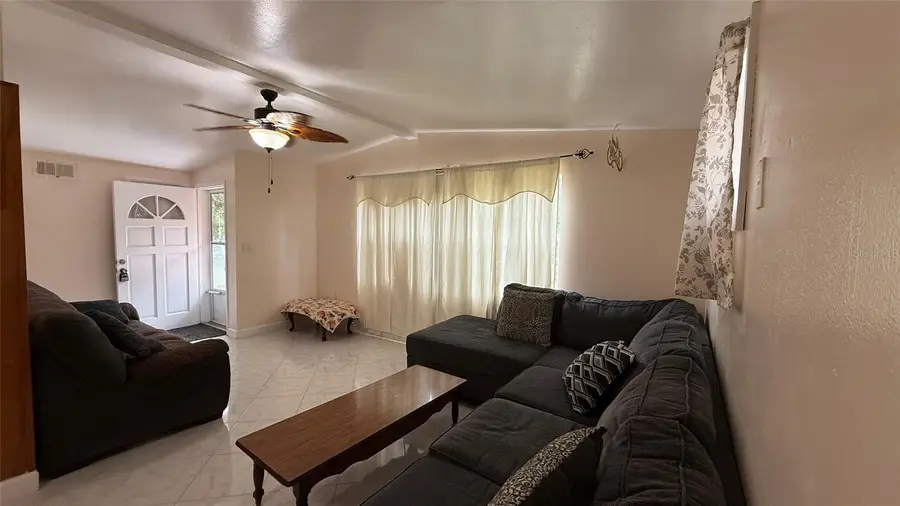 5754 9th Street, Zephyrhills, FL 33542 - Image #2