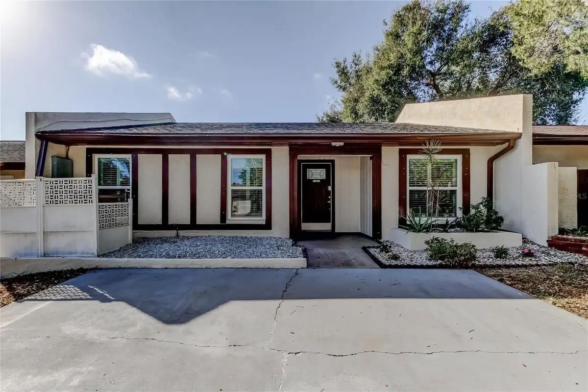 7705 Willow Park Drive, Temple Terrace, FL 33637 - Image #1