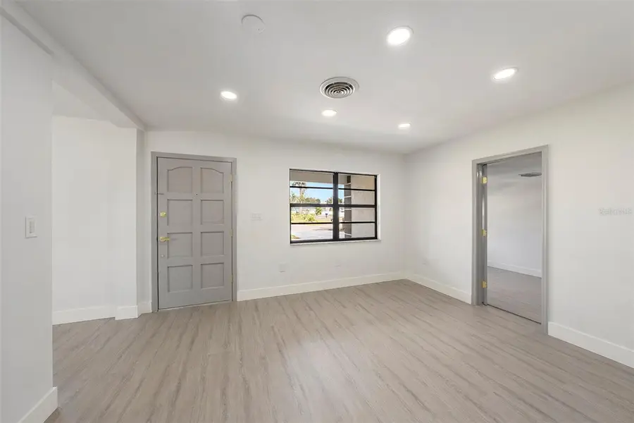 2520 W Knollwood Street, Tampa, FL 33614 - Image #3