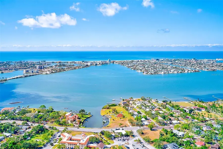 7400 9th Avenue N, Saint Petersburg, FL 33710 - Image #2