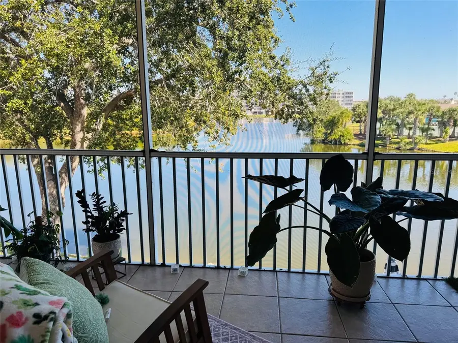 6311 99th Way N #11A, Saint Petersburg, FL 33708 - Image #3