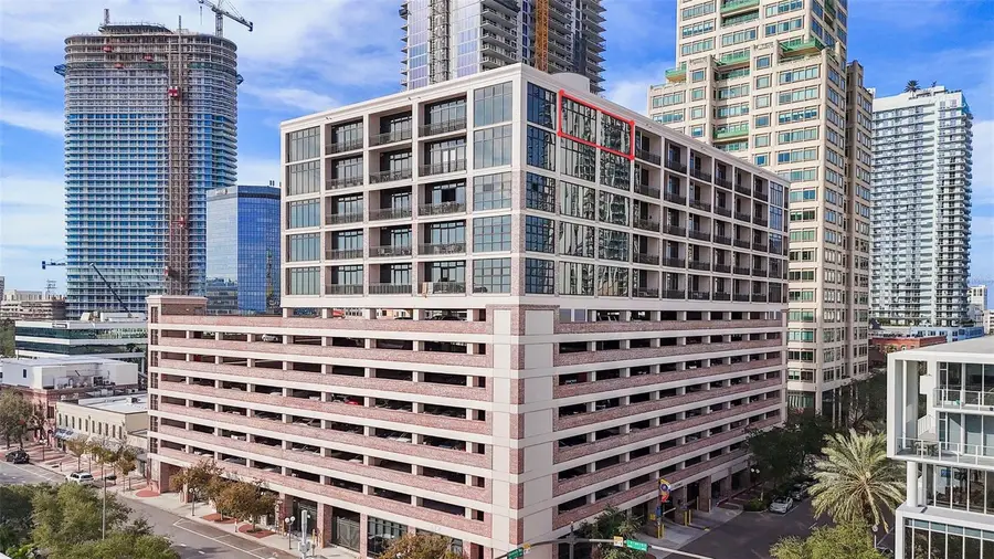 175 2nd Street S #P-08, Saint Petersburg, FL 33701 - Image #2