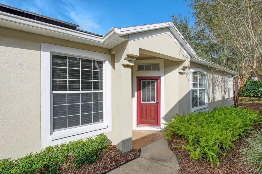 5922 Phoebenest Drive, Lithia, FL 33547 - Image #2