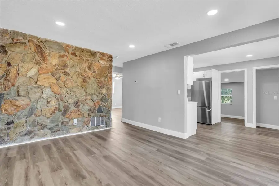 4536 12th Avenue S, Saint Petersburg, FL 33711 - Image #2