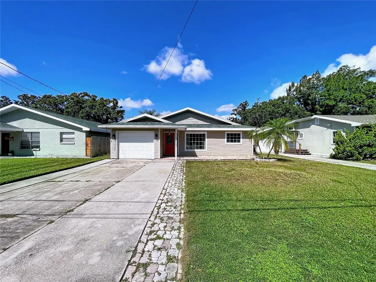 210 Lee Street, Oldsmar, FL 34677 - Image #1