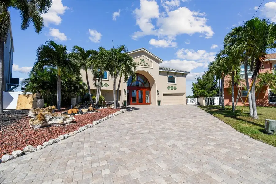 582 Johns Pass Avenue, Madeira Beach, FL 33708 - #3