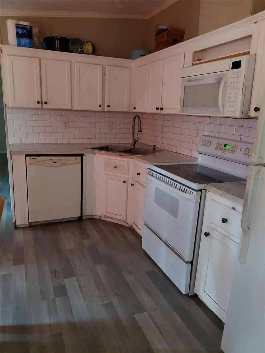 2820 Metro Drive, Ruskin, FL 33570 - Image #2