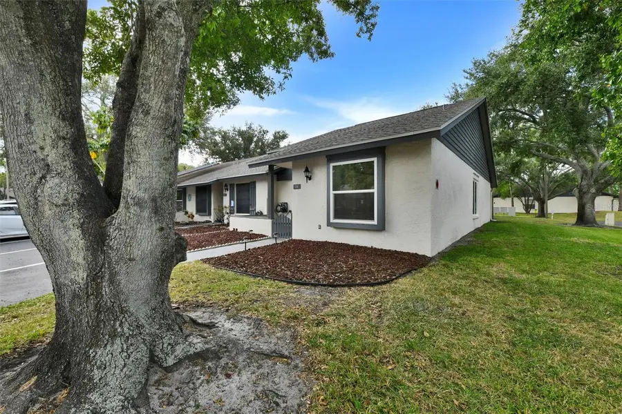 558 Capistrano Court, Largo, FL 33771 - Image #2