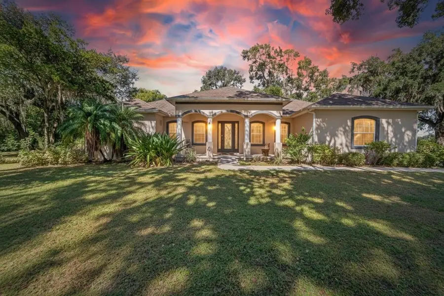 332 Holloway Road, Plant City, FL 33567 - Image #2