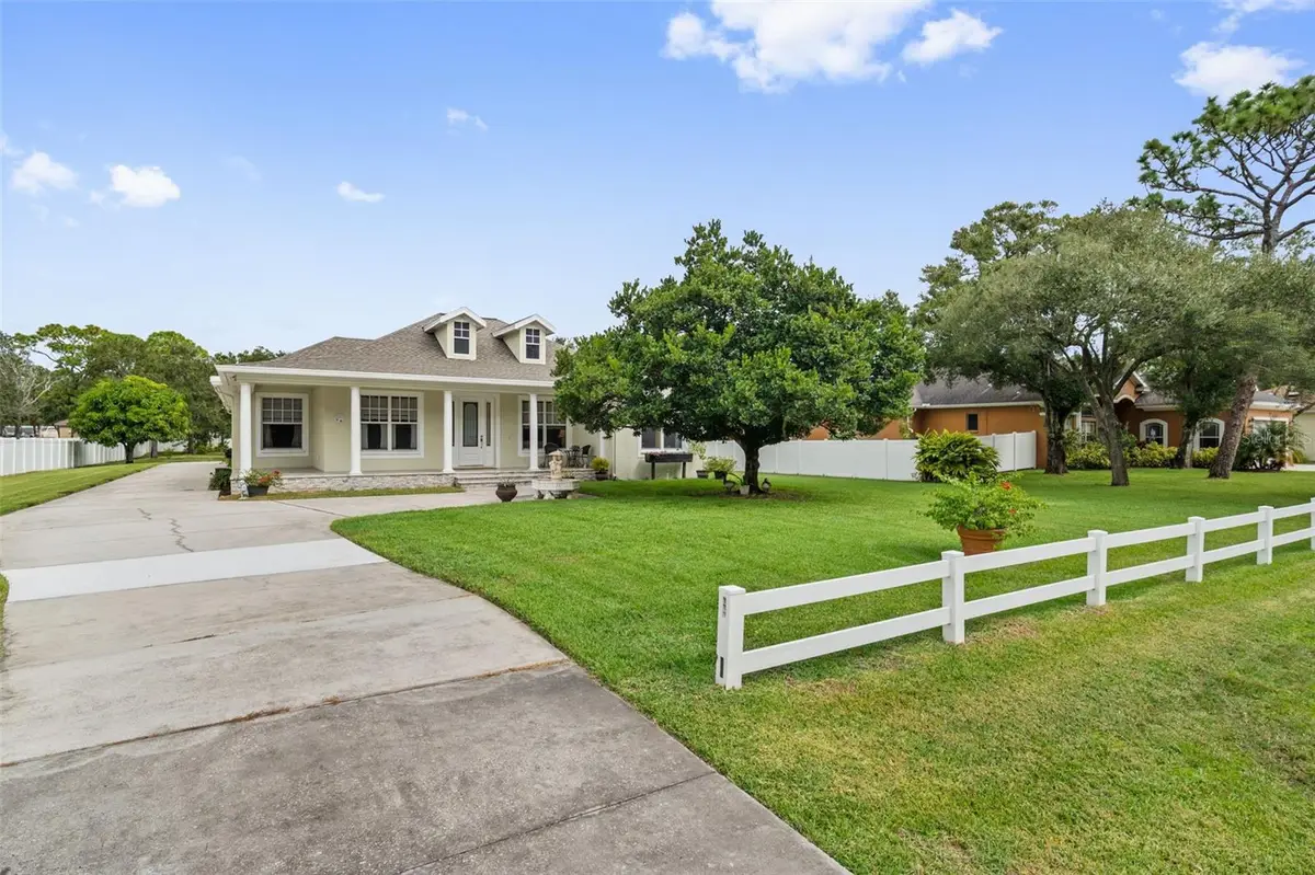 6425 98th Avenue N, Pinellas Park, FL 33782 - #1