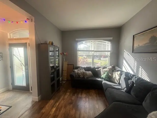 1115 Lumsden Trace Circle, Valrico, FL 33594 - Image #3