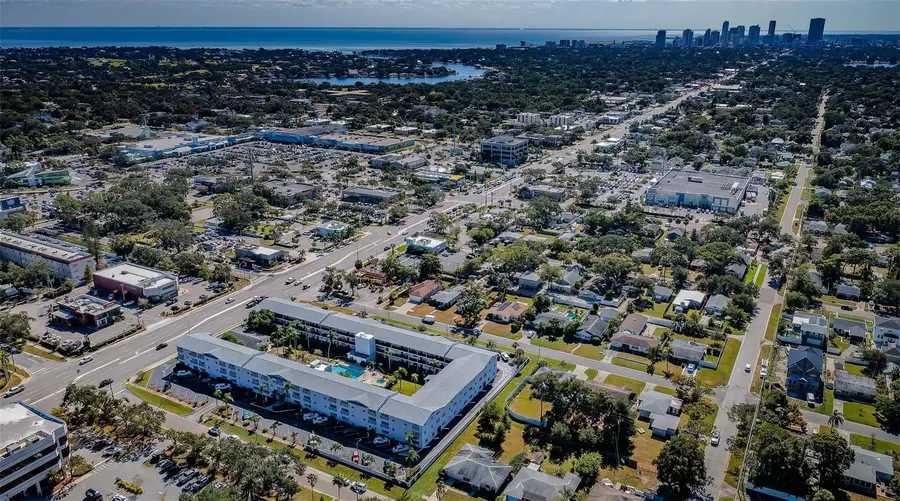 4050 4th Street N #306, Saint Petersburg, FL 33703 - Image #3