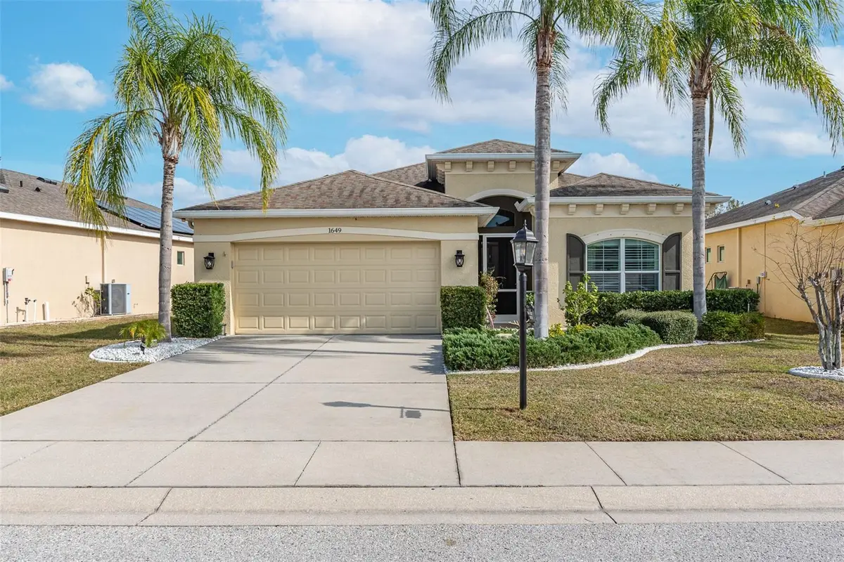1649 Emerald Dunes Drive, Sun City Center, FL 33573 - Image #1