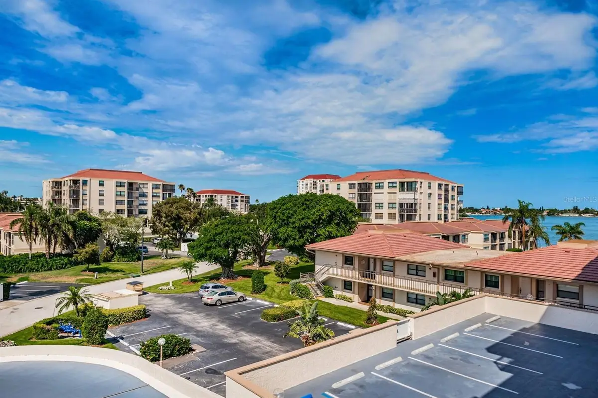 6145 Sun Boulevard #404, Saint Petersburg, FL 33715 - Image #1