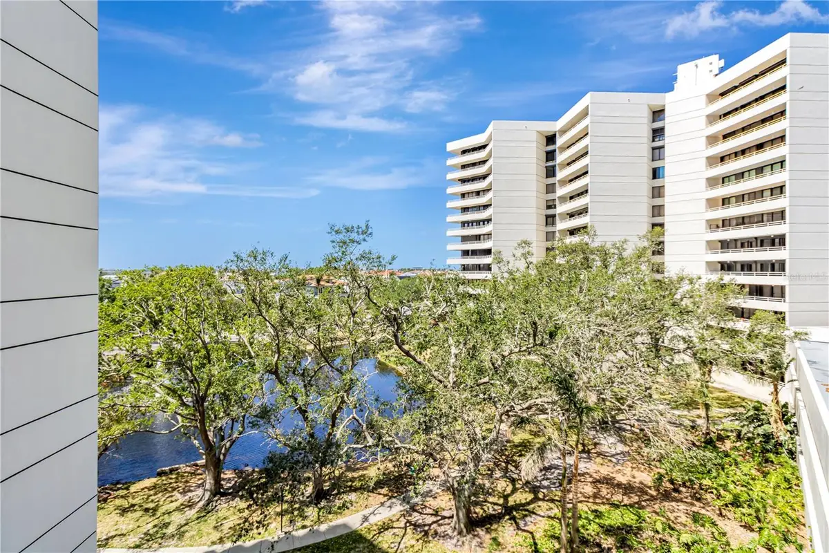 5940 Pelican Bay Plaza S #504, Gulfport, FL 33707 - Image #1
