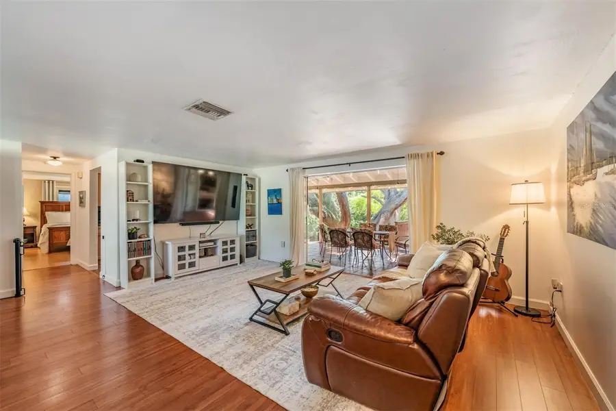 1031 Forest Grove Boulevard, Palm Harbor, FL 34683 - Image #3