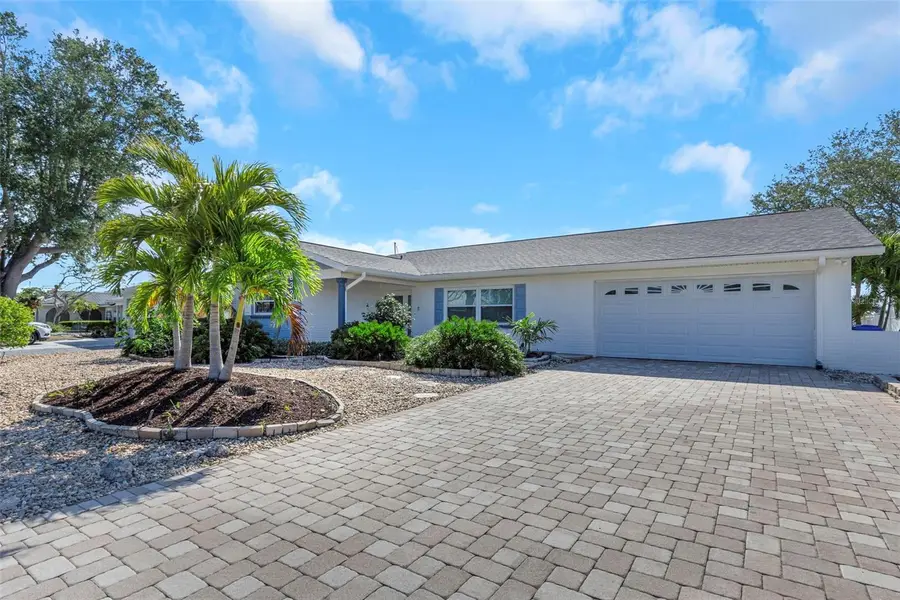 6321 Balboa Lane, Apollo Beach, FL 33572 - Image #3
