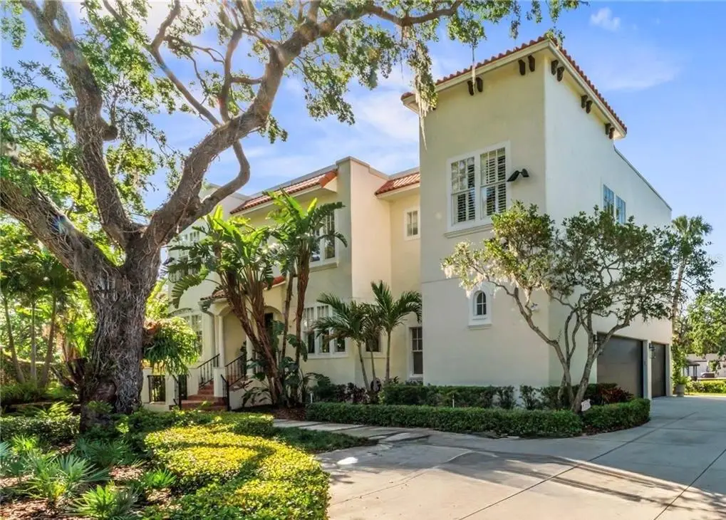 2633 N Dundee Street, Tampa, FL 33629 - Image #1