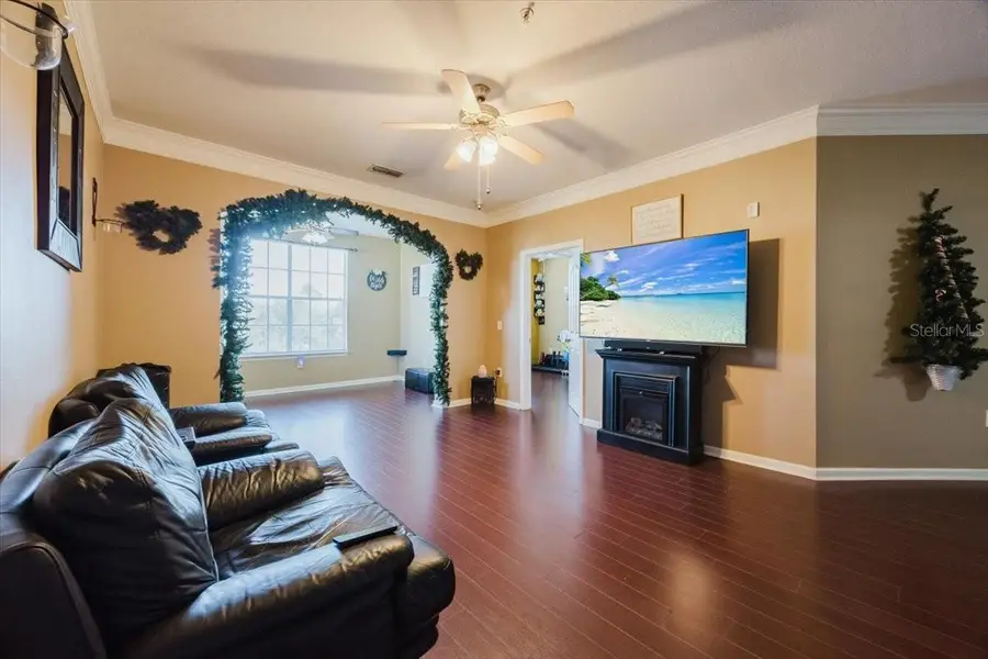 12849 Madison Pointe Circle #307, Orlando, FL 32821 - Image #3