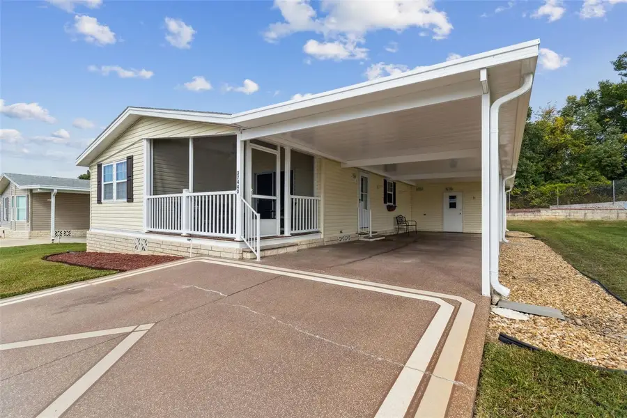 37443 Gill Avenue, Zephyrhills, FL 33541 - Image #2