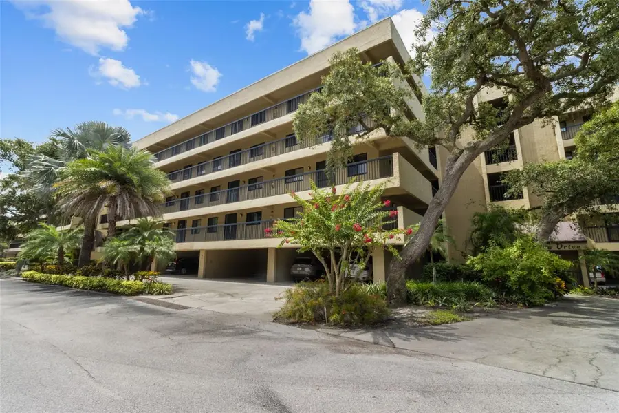 1933 Golfview Drive #1933, Tarpon Springs, FL 34689 - Image #2