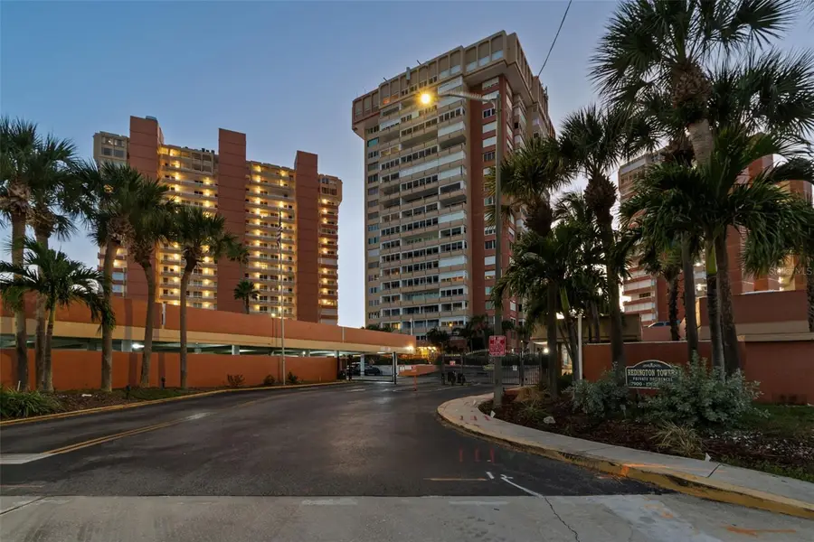 17920 Gulf Boulevard #1504, Redington Shores, FL 33708 - Image #2