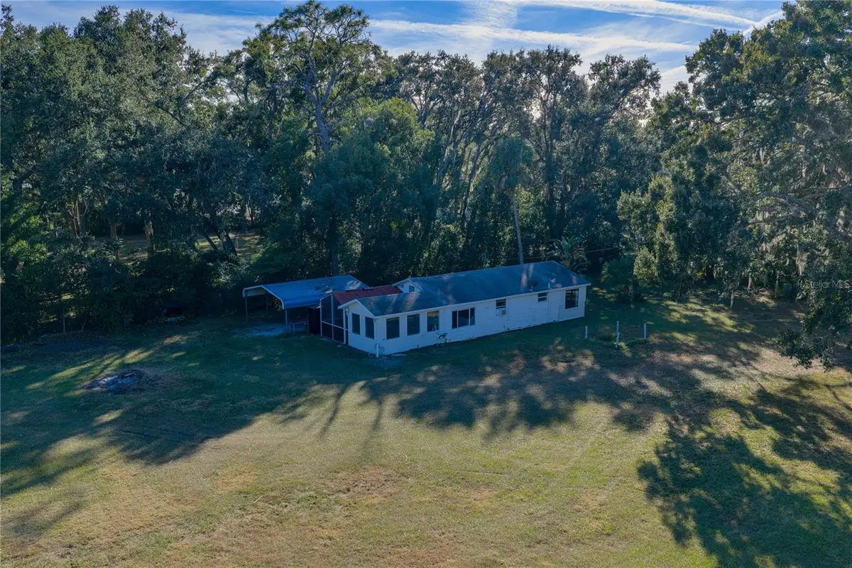 215 Skywood Drive, Valrico, FL 33594 - Image #1