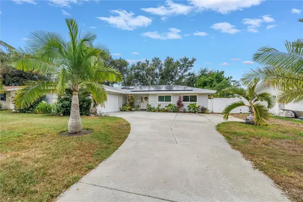 2856 65th Way N, ST PETERSBURG, FL 33710