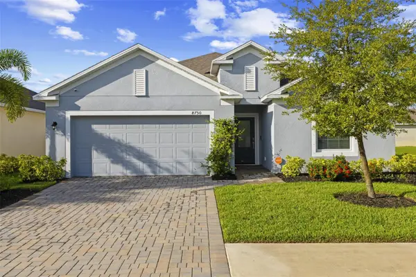8750 Cascade Price Circle, NORTH FORT MYERS, FL 33917