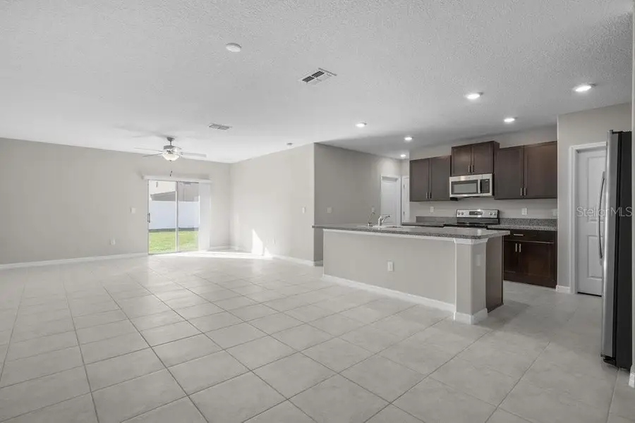 7227 Ronnie Gardens Court, Tampa, FL 33619 - Image #3