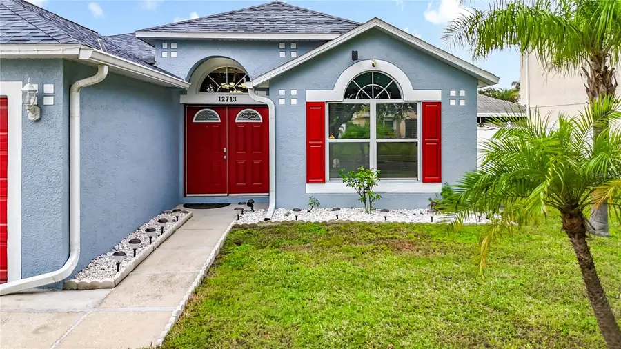 12713 Kings Lake Drive, Gibsonton, FL 33534 - Image #2