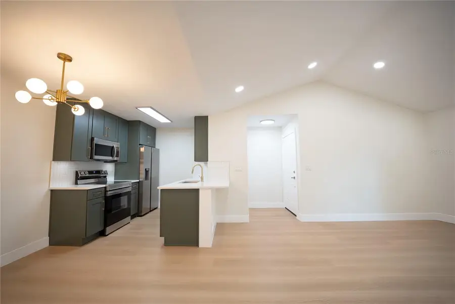 10263 Gandy Boulevard N #2302, Saint Petersburg, FL 33702 - Image #2