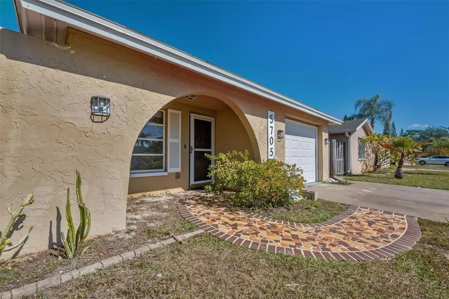 5705 Mariposa Drive, Holiday, FL 34690 - Image #2