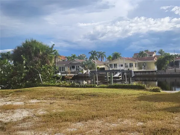 3532 Floramar Terrace, NEW PORT RICHEY, FL 34652