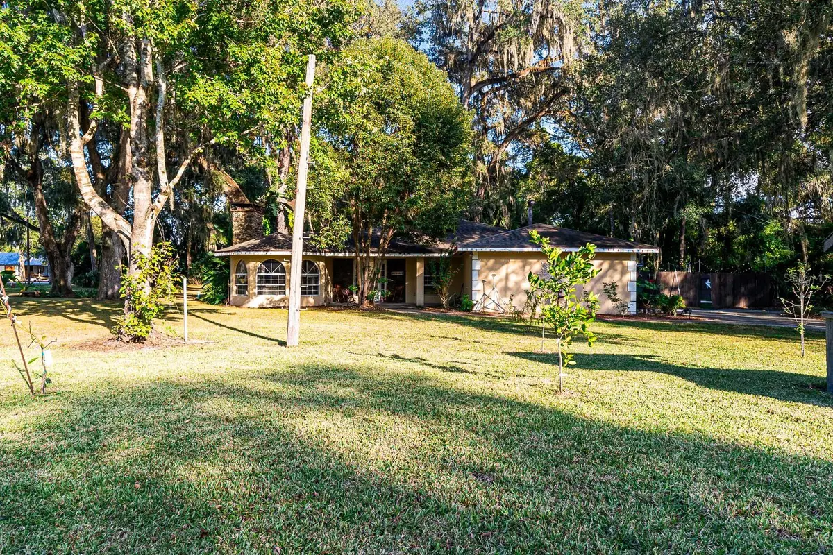 829 County Road 539, Sumterville, FL 33585 - Image #1