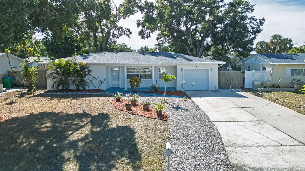 5840 41st Avenue N, Saint Petersburg, FL 33709 - #1