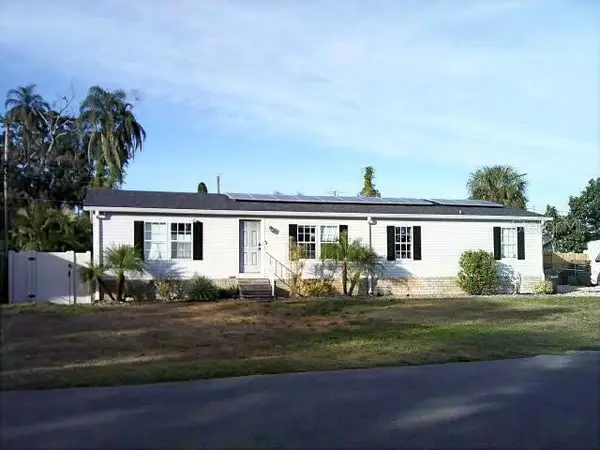 3431 52nd Avenue N, ST PETERSBURG, FL 33714