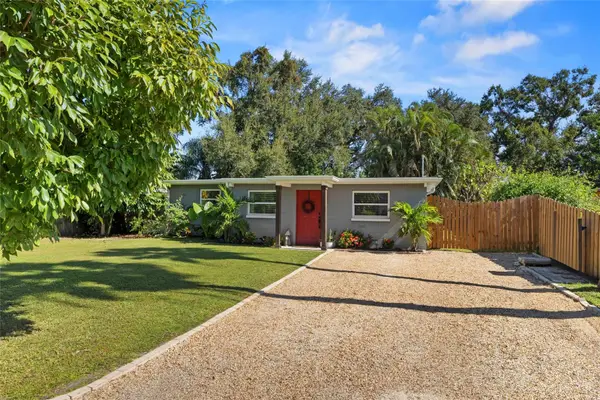 7095 111th Street, SEMINOLE, FL 33772