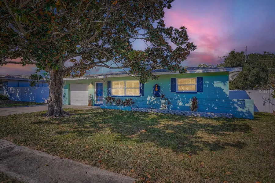 11373 110th Avenue, Largo, FL 33778 - Image #2