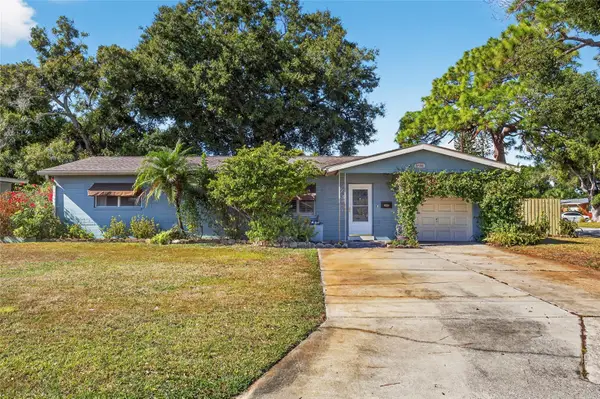 3990 59th Way N, ST PETERSBURG, FL 33709