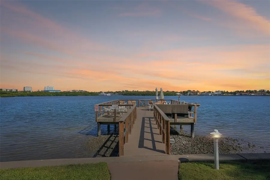 1847 Shore Drive S #711, South Pasadena, FL 33707 - Image #2