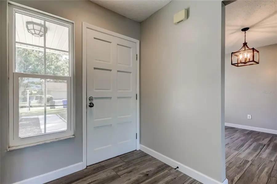 5005 Pennsbury Drive, Tampa, FL 33624 - Image #3