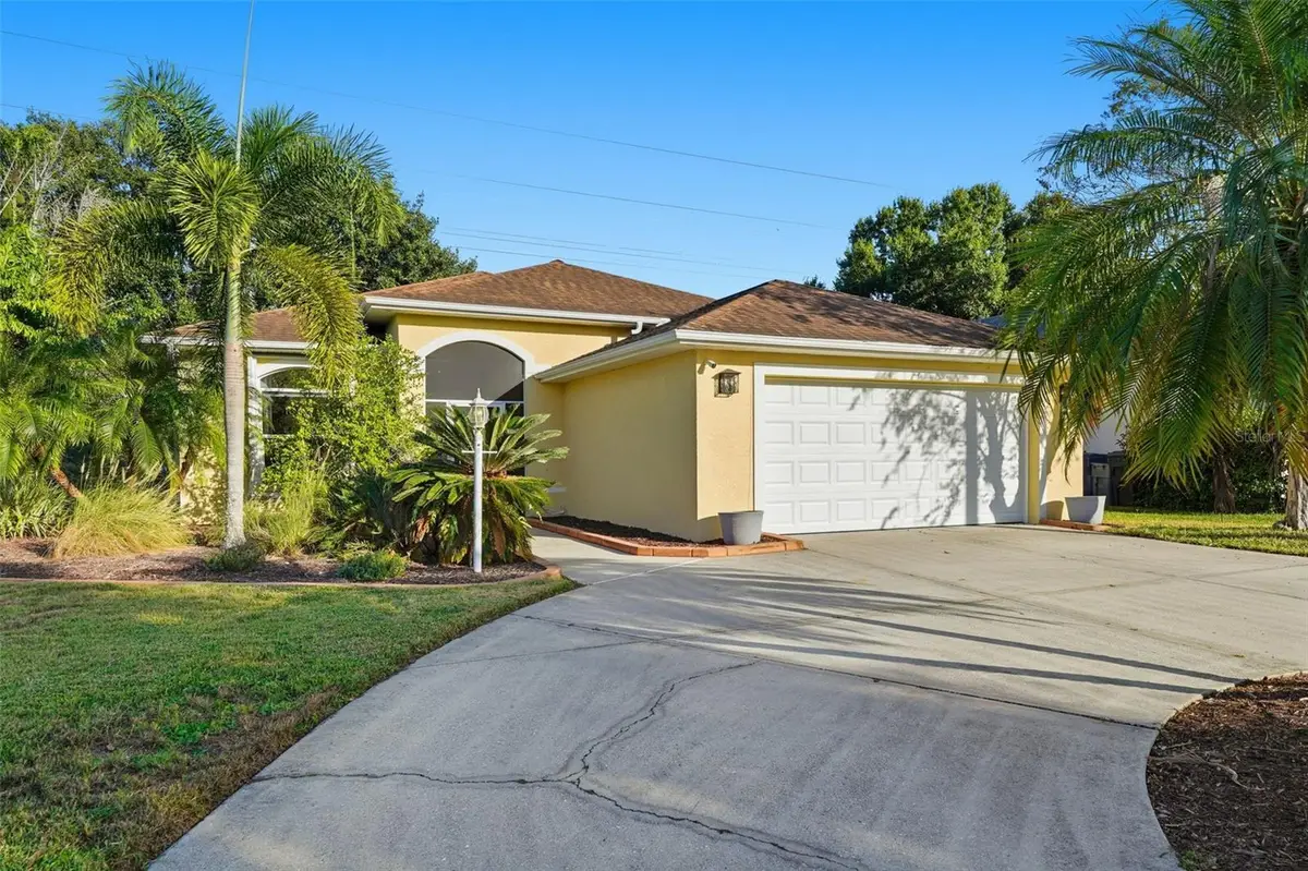 4905 72nd Court E, Bradenton, FL 34203 - Image #1